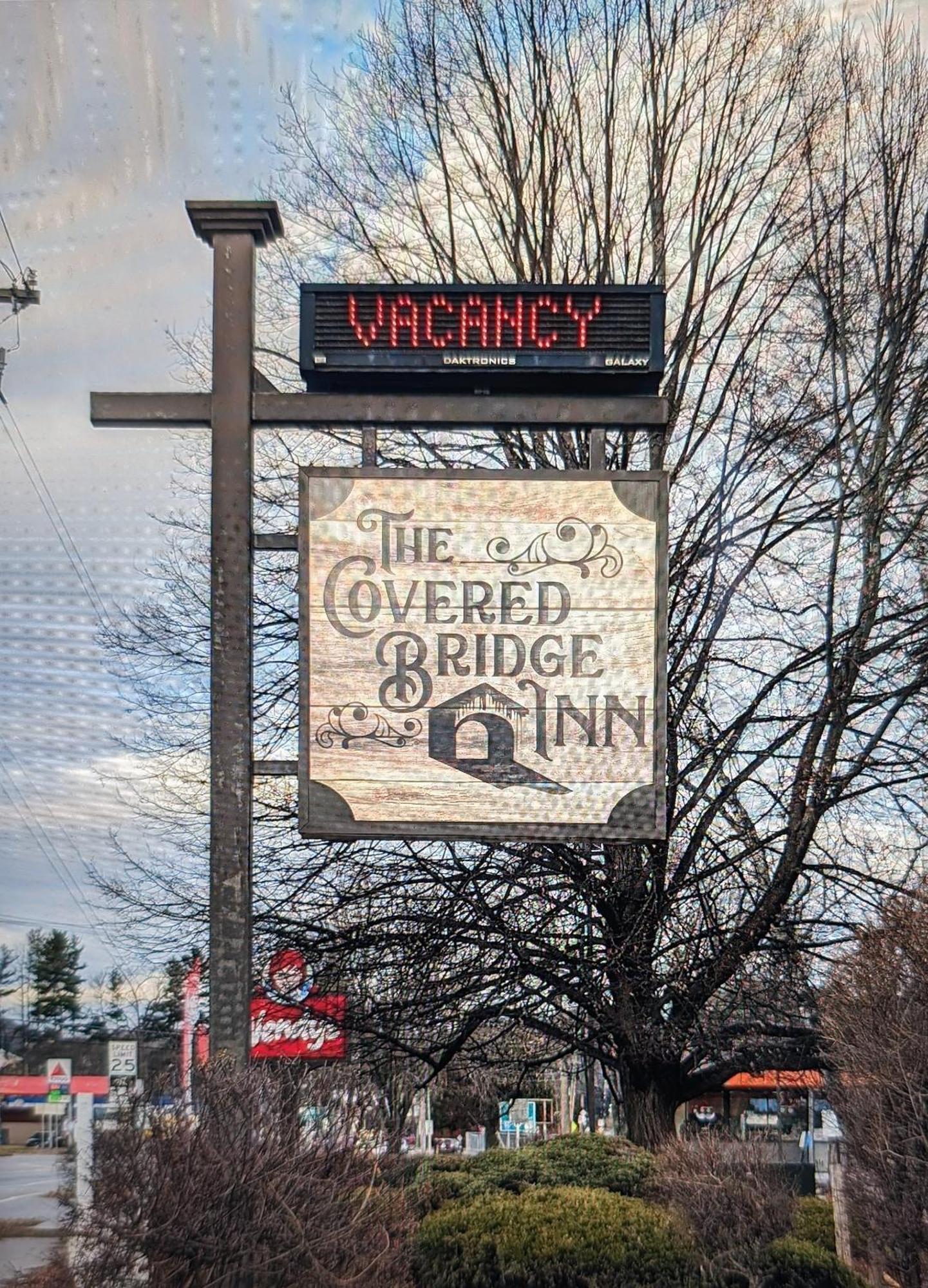The Covered Bridge Inn Brattleboro Extérieur photo